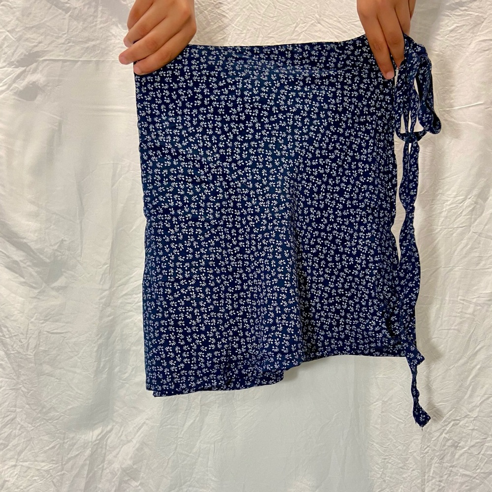 Brandy Melville floral wrap skirt